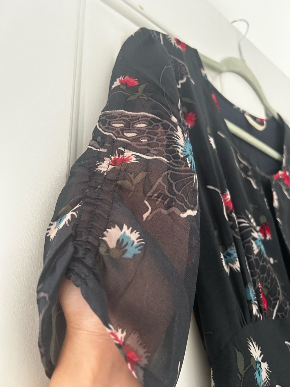 Floral Free People Midi Dress with Keyhole Neck - Picture 8 of 12